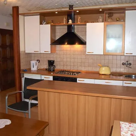 Apartment Elim